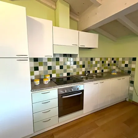 Lungomare Seafront - Goelba Apartment