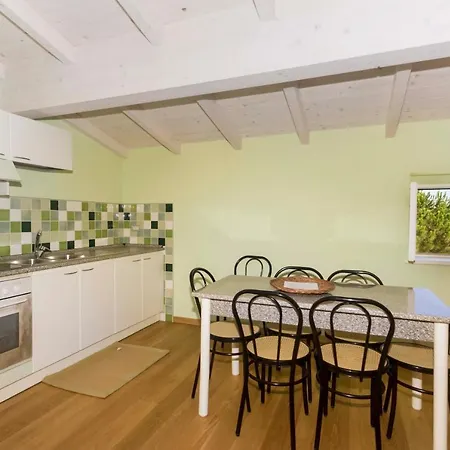 Apartment Lungomare Seafront - Goelba